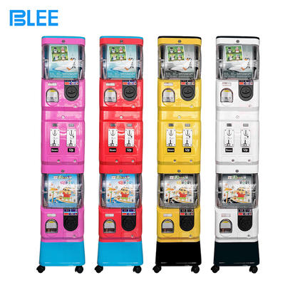 2019 Coin operated mini vending game machine hot sale toy capsule vending machine